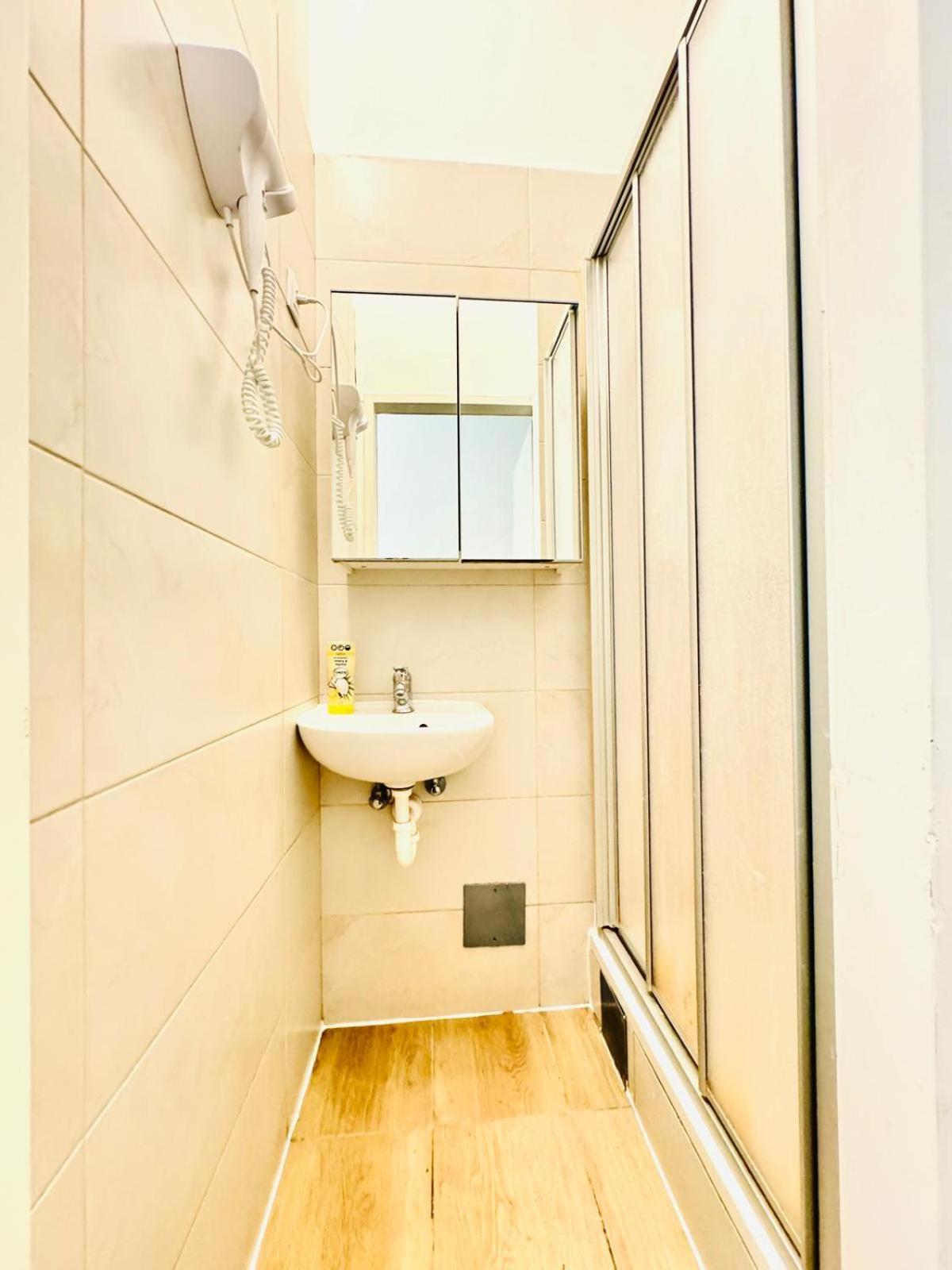 4br In A Shared Apt, 10 Min To Fac Platz * Viena