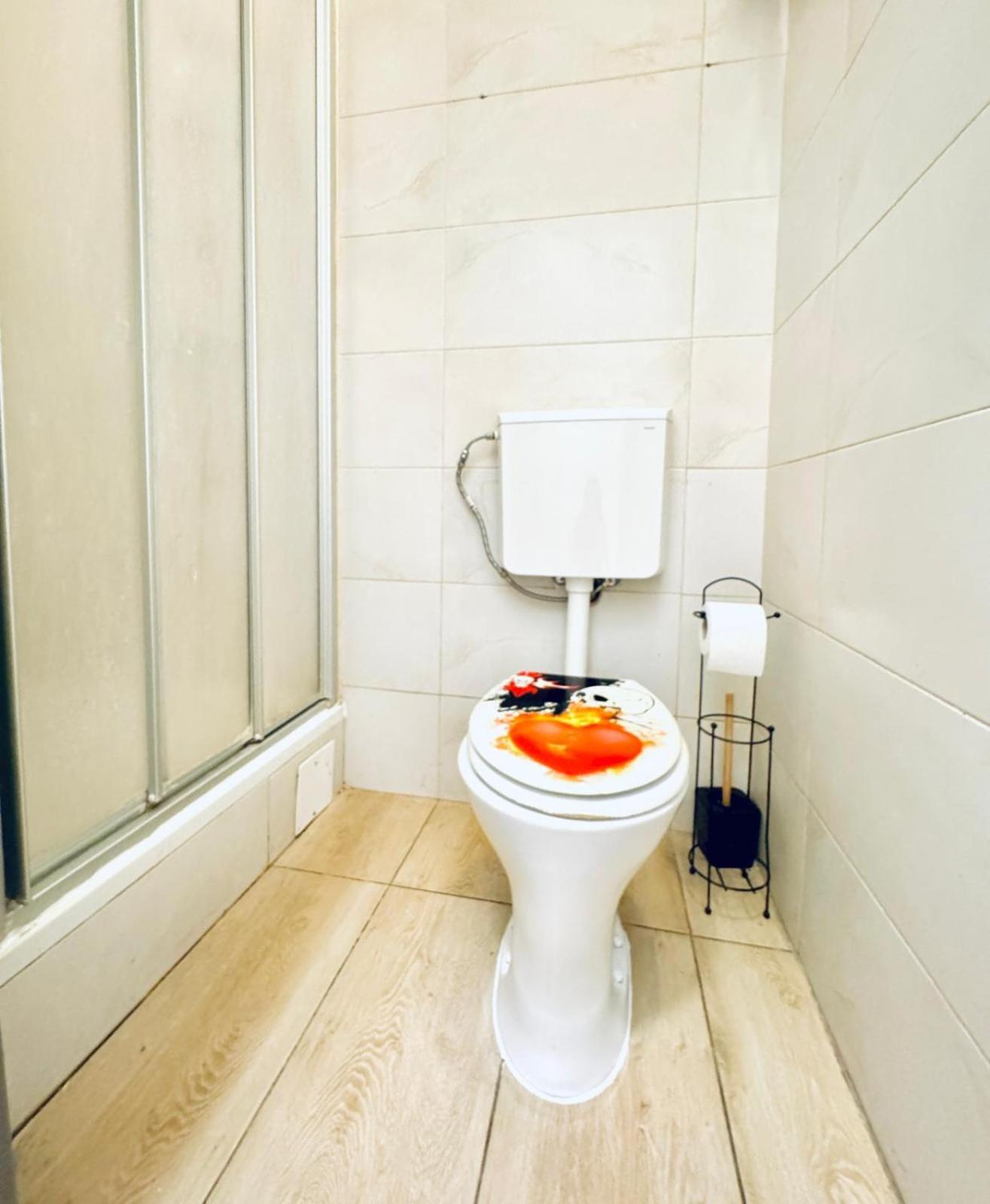 Apartamento 4br In A Shared Apt, 10 Min To Fac Platz